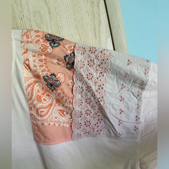 WE THE FREE by Free People Feelin' It Top Peach Mixed Fabric size Large READ - Picture 6 of 14